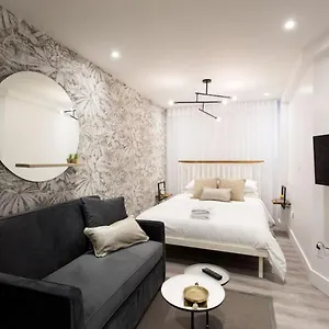 Appartement 6768 - 102 Cozy And Fresh Mini With Kitchen By Denstays, Montréal