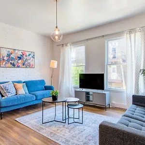 Apartment Chez Mont Royal, Montreal