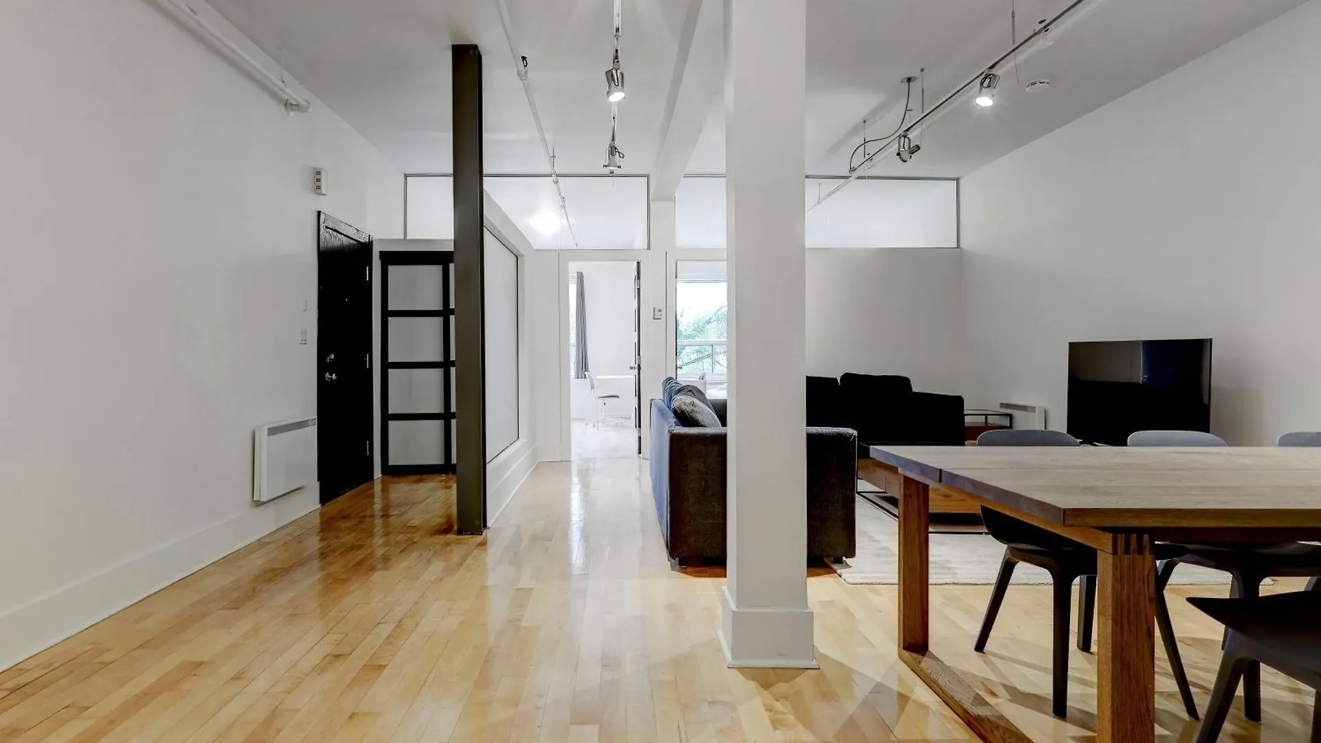 Charming 4Br Spacious Retreat In The Plateau Zv8 Montreal Apartment